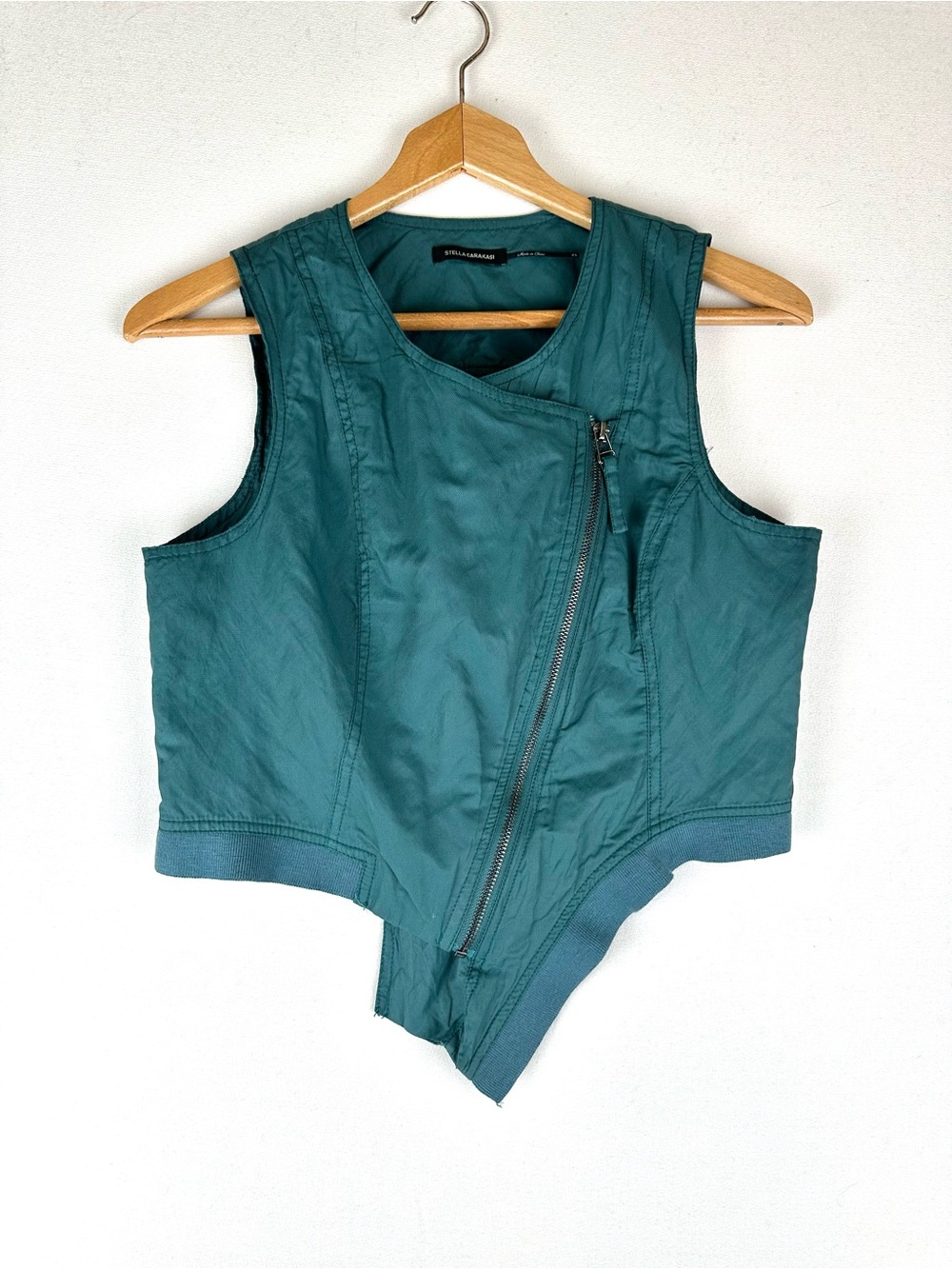 Stella‎ Carakasi Asymmetrical Zip Vest